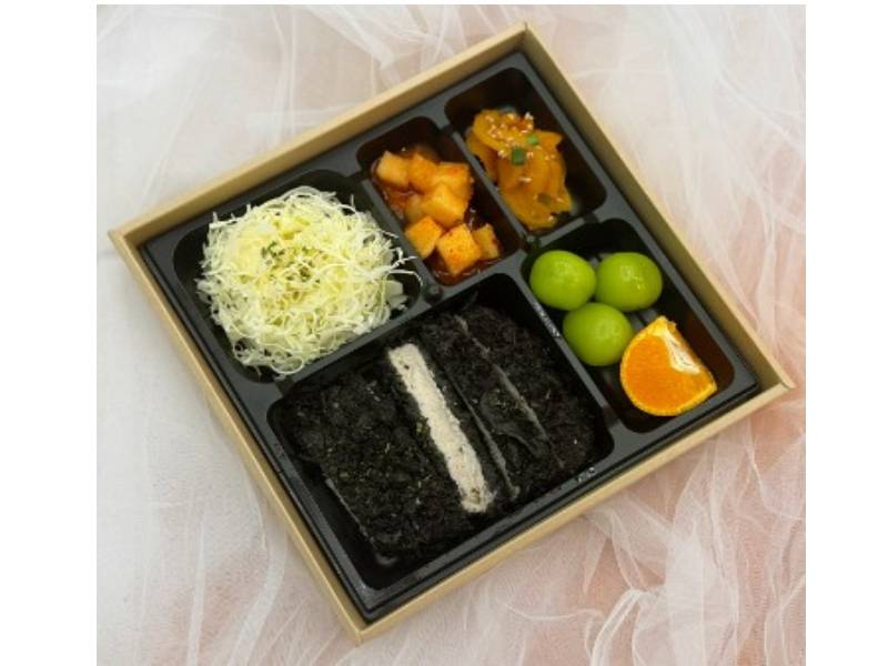 식당토성동과 함께하는 까망돈카츠 도시락 이미지