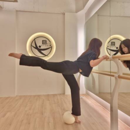 전신 칼로리버닝 바레 Barre 이미지