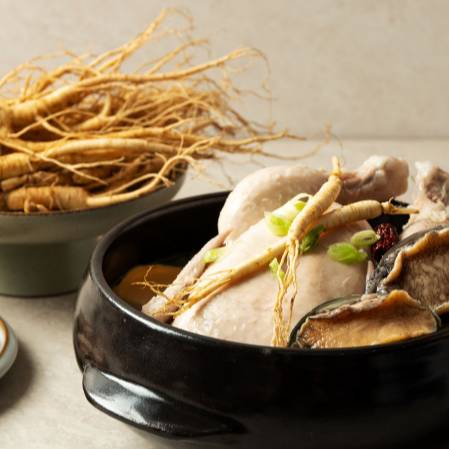 여름맞이 보양식, 초복한상 <닭고기 수삼찜, 녹두죽>" 이미지