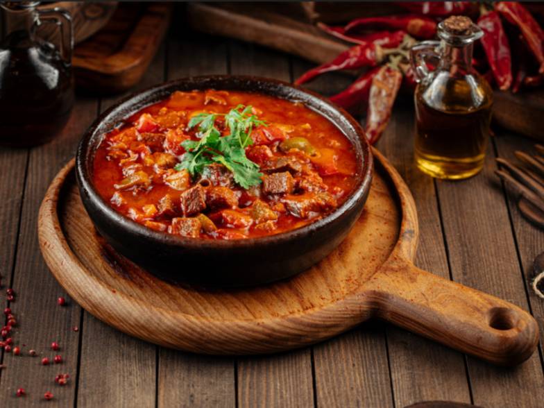 비프 토마토 스튜와 치킨 리조또 만들기 이미지