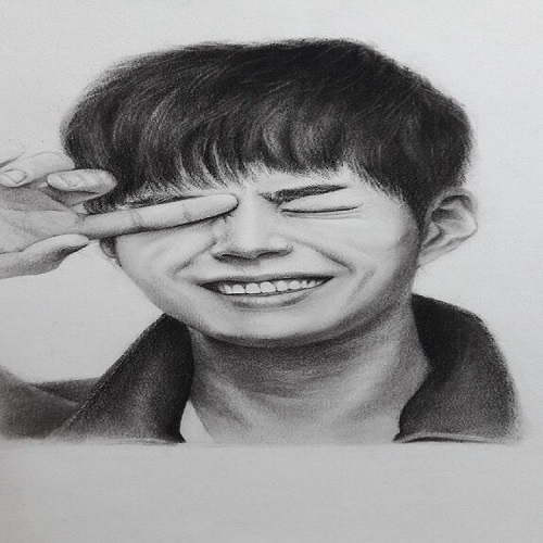 콩테로 그리는 감성초상화 이미지
