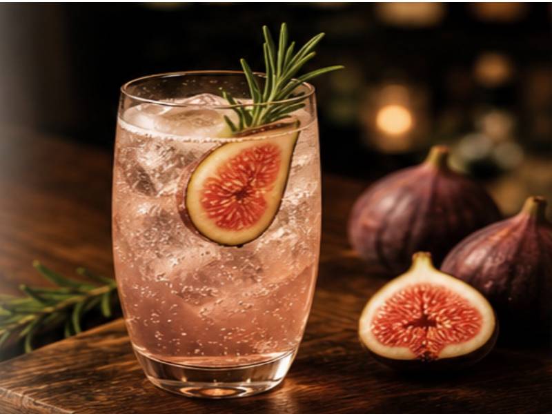 가을의 향을 담은 시그니처 칵테일_ Fig Gin Fizz 이미지