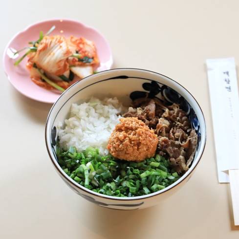 인천 국수 맛집 개항면 <비빔면과 부추만두> 이미지
